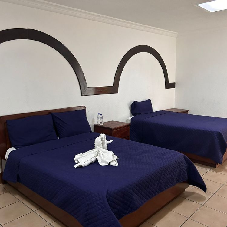 Habitación Doble - Hotel La Ermita en Guatemala